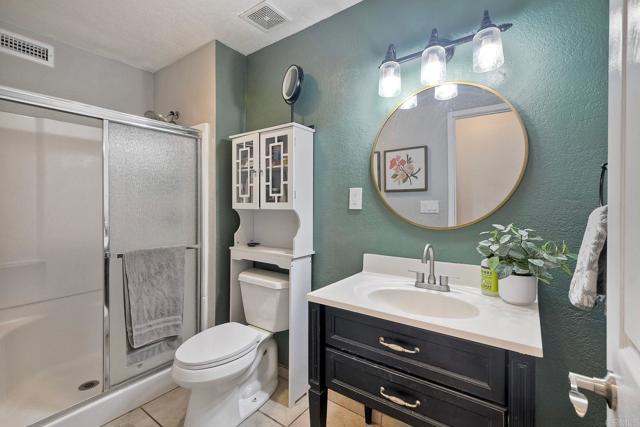 Detail Gallery Image 37 of 52 For 1807 Calle Sinaloa, Vista,  CA 92084 - 4 Beds | 2 Baths