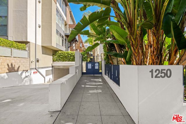 MLS #25615433 image #27