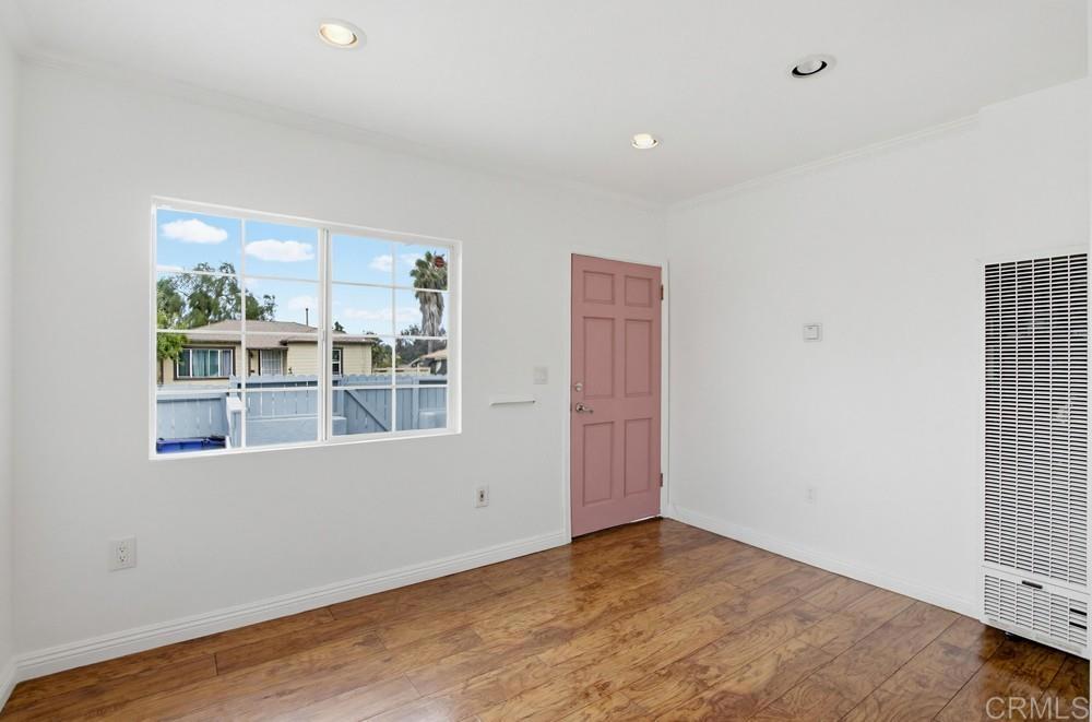 4845 Wightman Street - photo 8