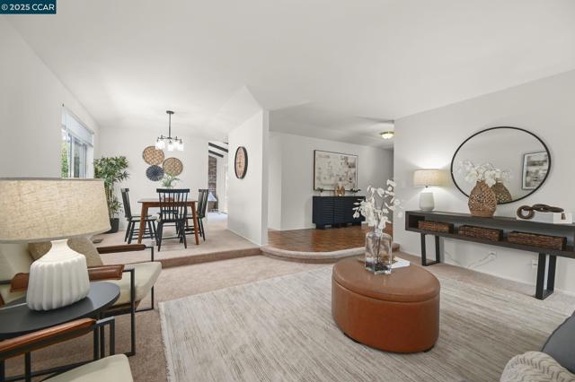 277 Holiday Hills Dr, Martinez CA: https://media.crmls.org/mediaz/0d544aeb-dba4-4564-aa15-e97a134cf3af.jpg