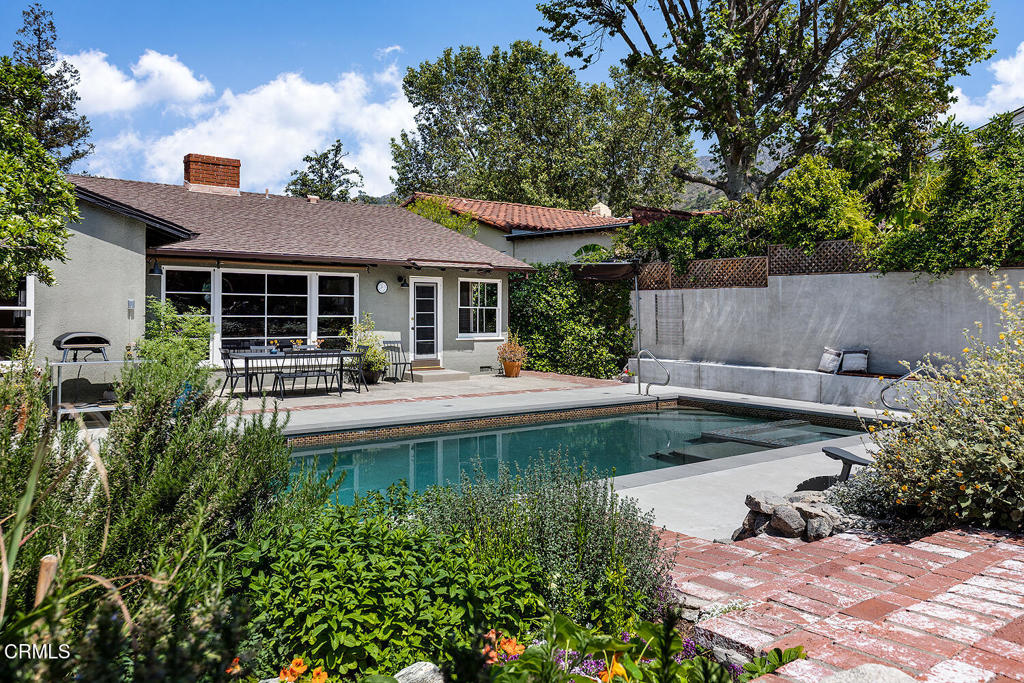 1024 E Walnut AvenueBurbank img 24