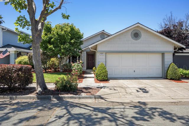 139 Justin Cir, Alameda CA: https://media.crmls.org/mediaz/0d569899-9d15-4364-a388-2186e781b996.jpg
