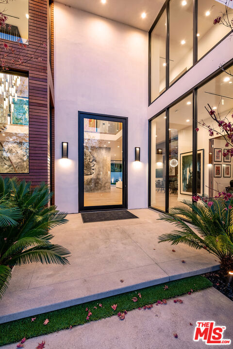 MLS #26862733 image #2