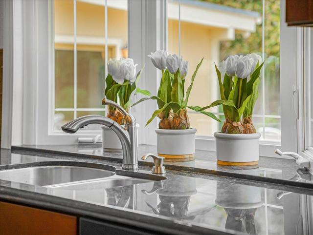651 Starbush Drive, Sunnyvale CA: https://media.crmls.org/mediaz/0d5aa11d-61da-486e-852e-64a094f37b27.jpg