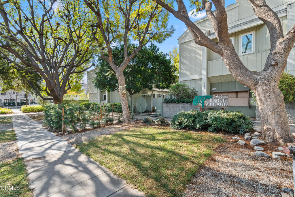 137 N Oak Knoll Avenue #27