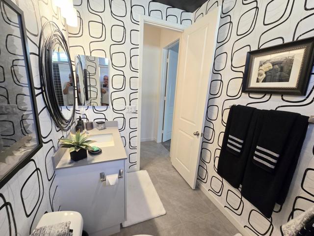 3426 Via Leonardo, Palm Desert CA: https://media.crmls.org/mediaz/0d5c2837-53a0-41b9-a170-9cc2781226df.jpg
