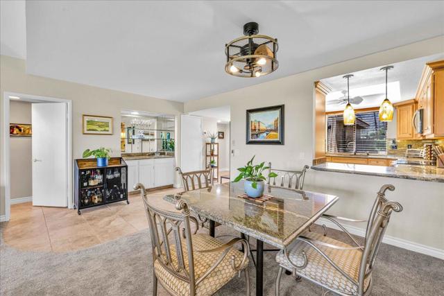 43 Sunrise Drive, Rancho Mirage CA: https://media.crmls.org/mediaz/0d5e0e44-e256-4115-9370-b82c4f3d82e1.jpg