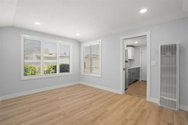 315 Grand Boulevard, San Mateo CA: https://media.crmls.org/mediaz/0d5feb57-7ef1-4c59-a75f-6a7aa12cc7b8.jpg