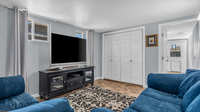 77575 California Drive, Palm Desert CA: https://media.crmls.org/mediaz/0d60887c-1350-4e9a-bb07-c8411c384297.jpg