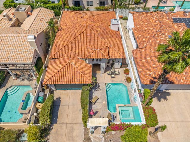 51299 Avenida Diaz, La Quinta CA: https://media.crmls.org/mediaz/0d61be62-5230-4642-be74-1d86d7dca727.jpg