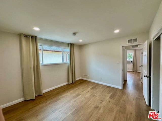 1114 S Sherbourne Drive, Los Angeles CA: https://media.crmls.org/mediaz/0d62610c-9dd5-461b-8de3-feccb48a83ae.jpg