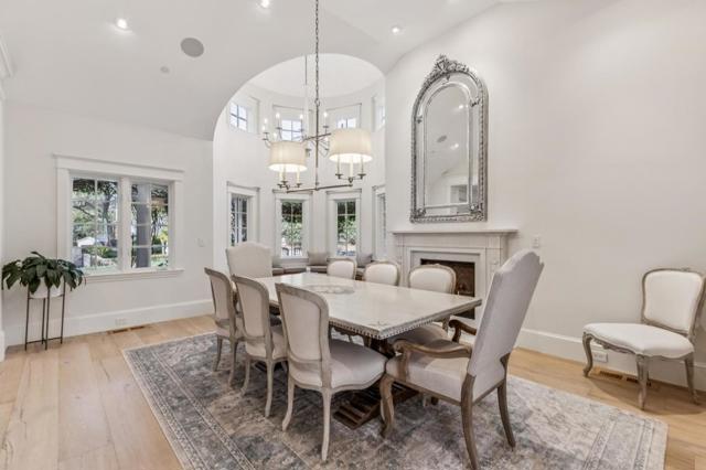 17930 Vineland Avenue, Monte Sereno CA: https://media.crmls.org/mediaz/0d64792c-69fc-49b4-98c1-b51a8b10b5fc.jpg