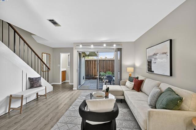 5645 Evergreen Terrace, Fremont CA: https://media.crmls.org/mediaz/0d66dfd4-be3d-4104-9e8e-a76b1a14e0c3.jpg