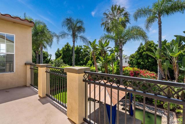 616 Marlin Ln, Carlsbad CA: https://media.crmls.org/mediaz/0d670fd3-2dfa-4054-9359-f6e425ba9e94.jpg
