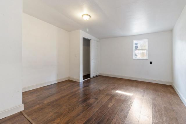 335 W 20th Street, Merced CA: https://media.crmls.org/mediaz/0d671708-e2d7-4b52-8853-9d58d9bcef38.jpg