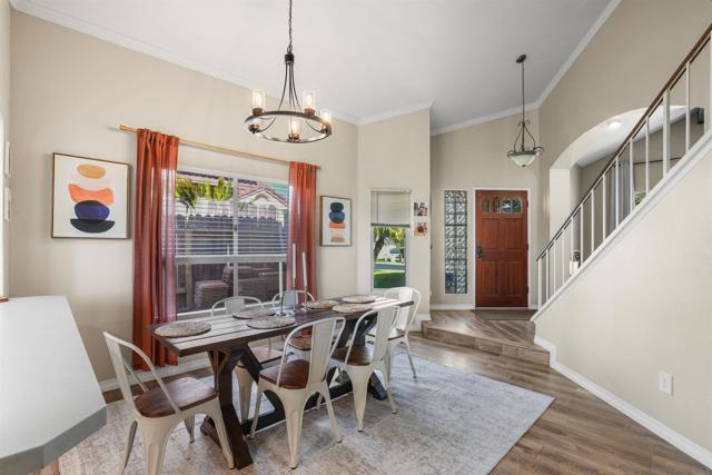 378 Paseo Marguerita, Vista CA: https://media.crmls.org/mediaz/0d6909cc-7e0d-4c38-b3f4-5247ad1c9413.jpg