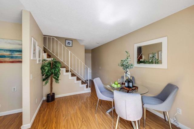 3696 Woodbine Way, Pleasanton CA: https://media.crmls.org/mediaz/0d69f5cd-37c2-4786-9fb7-91a6e6d6ed76.jpg