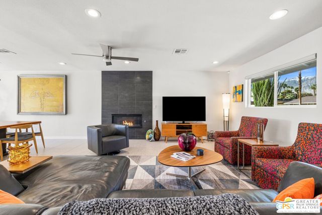 1244 S San Mateo Drive, Palm Springs, CA 92264