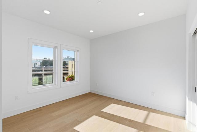 560 El Camino Real, San Carlos CA: https://media.crmls.org/mediaz/0d6b04f9-9129-420a-93eb-0e85f5caea2f.jpg