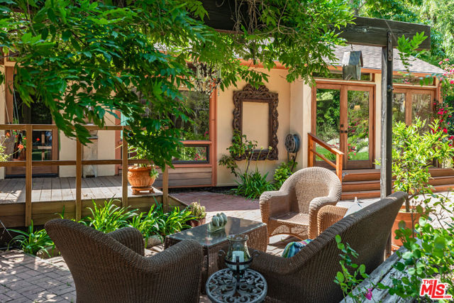 Drew Fenton | 1064 Meadows End Drive Calabasas CA | MLS: 7238352