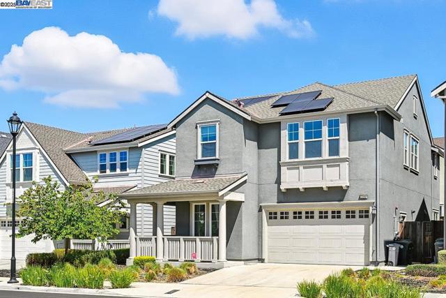 2100 Carbondale, Dublin CA: https://media.crmls.org/mediaz/0d6baed9-0c6a-4a55-b2d9-b4fee64da99b.jpg