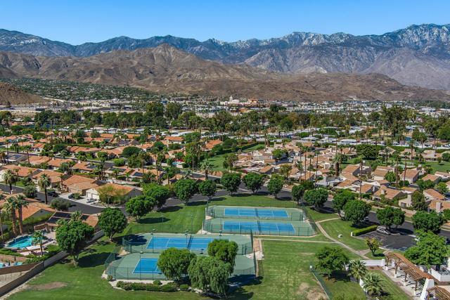 69562 Aruba Court, Cathedral City CA: https://media.crmls.org/mediaz/0d6eb60e-8428-4864-b8c7-583fef2c9d01.jpg