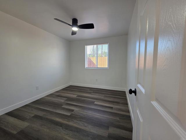 Detail Gallery Image 11 of 23 For 2040 Earl St #B,  San Diego,  CA 92113 - 2 Beds | 1 Baths