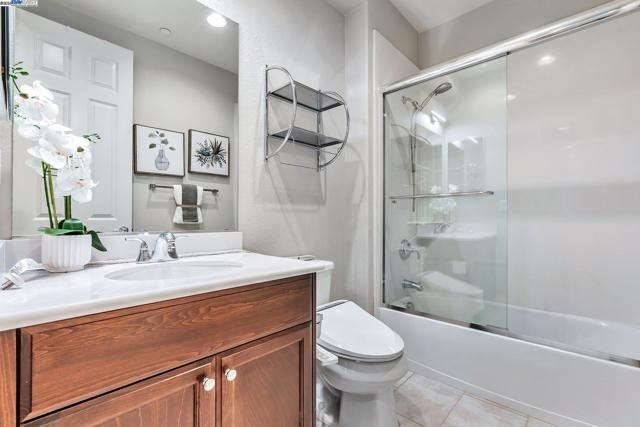 1038 S Monarch, San Ramon CA: https://media.crmls.org/mediaz/0d70e592-b778-4a18-8cce-2693ff7f68ea.jpg
