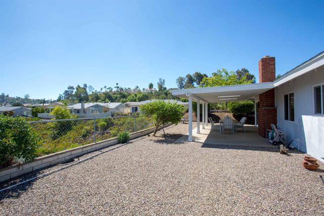 16421 Ramada Dr, San Diego CA: https://media.crmls.org/mediaz/0d70eb48-a1b4-4fb9-8061-9bc3daddc012.jpg