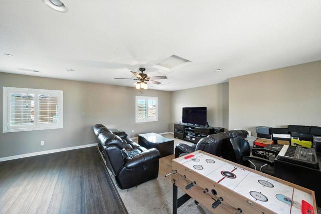 Detail Gallery Image 27 of 48 For 1528 Carpinteria St, Chula Vista,  CA 91913 - 5 Beds | 4 Baths