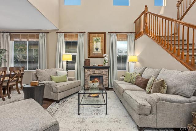 Detail Gallery Image 10 of 58 For 1122 via Vera Cruz, San Marcos,  CA 92078 - 5 Beds | 3 Baths