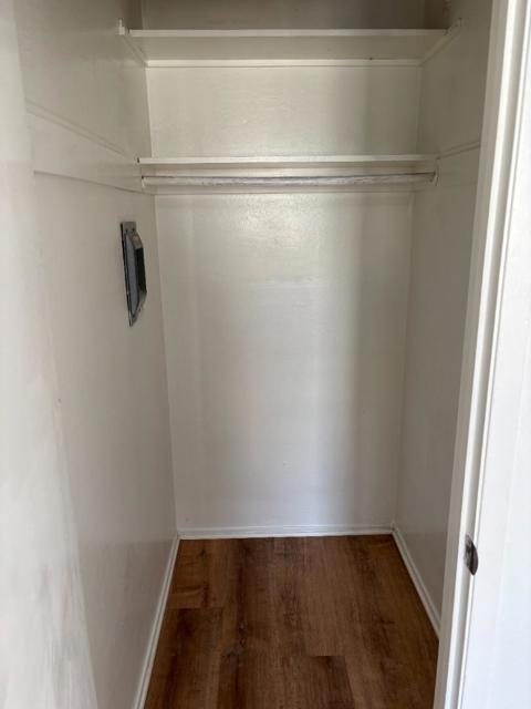 3044 Market Street, Emeryville CA: https://media.crmls.org/mediaz/0d742747-31bc-4940-828a-ceefe1d25637.jpg