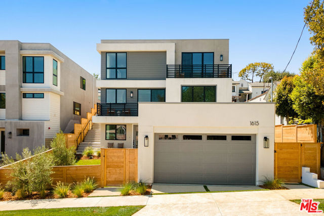 1615 N Coronado Street, Los Angeles CA: https://media.crmls.org/mediaz/0d743360-7c55-4ba6-986e-5a52a5b92ca4.jpg