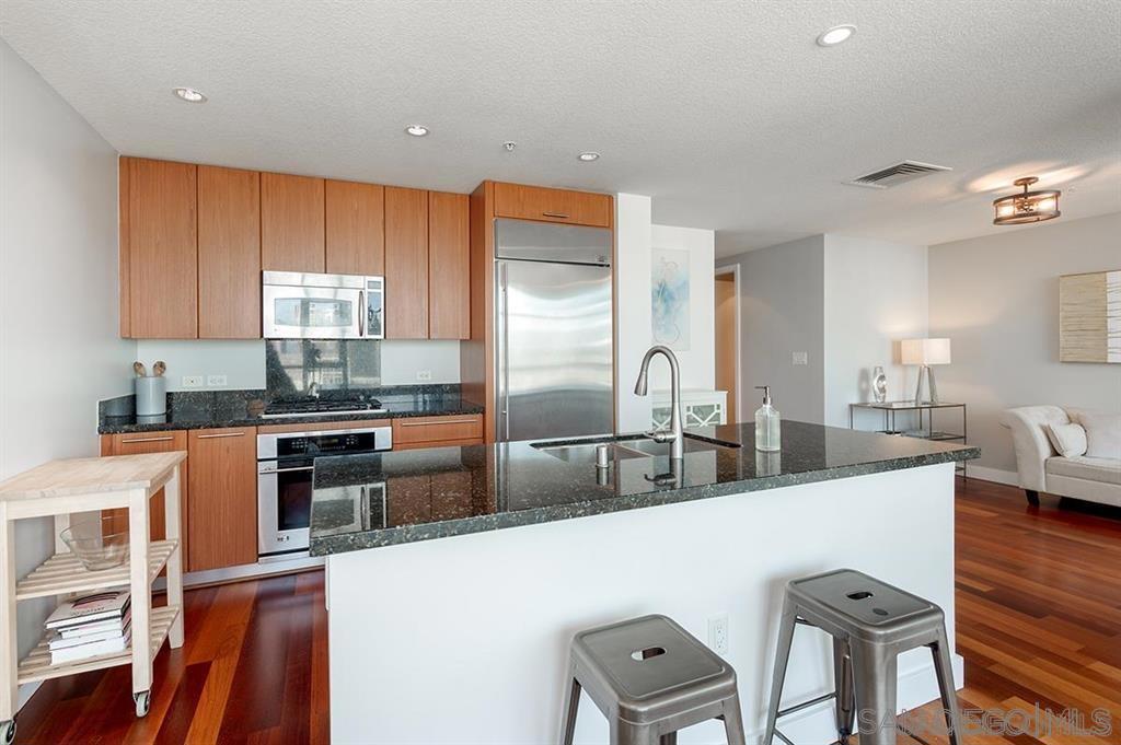 1205 Pacific Hwy - photo 6