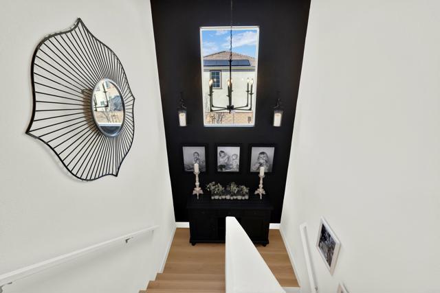 36540 Diego Springs Ave, Murrieta CA: https://media.crmls.org/mediaz/0d7732f0-2a3d-4ad4-92c3-3c4f90afc824.jpg