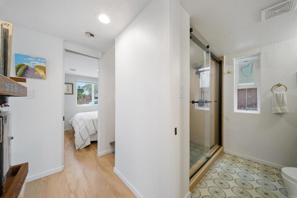 1624 N Coast Highway 101 - photo 16