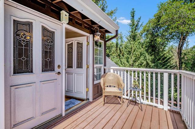 13380 Debby Lane, Boulder Creek CA: https://media.crmls.org/mediaz/0d782f25-0476-4e8f-b5e5-cf1907bcced8.jpg