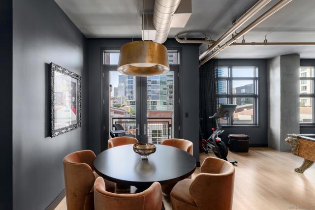 877 Island Ave, San Diego CA: https://media.crmls.org/mediaz/0d7851d5-e083-4548-a68c-29fa375301ee.jpg