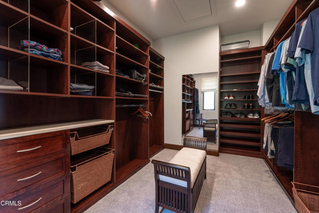 2330 Crystal Lane, Pasadena CA: https://media.crmls.org/mediaz/0d792ba0-f91f-4426-a82d-15fc71e335a7.jpg