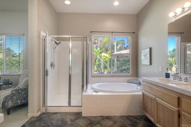 Detail Gallery Image 29 of 30 For 1701 Hilo Dr, Vista,  CA 92081 - 3 Beds | 2/1 Baths