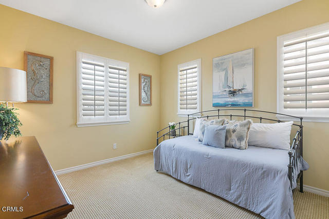 1464 Twin Tides Place, Oxnard CA: https://media.crmls.org/mediaz/0d7a4718-ba48-4f76-ae23-13f53489680a.jpg