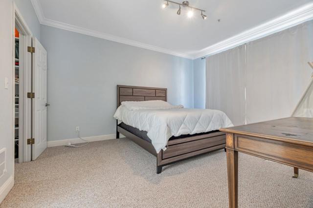 200 Portola Drive, San Francisco CA: https://media.crmls.org/mediaz/0d7aa6f2-ab3c-4b66-a733-d3dde1974cdc.jpg