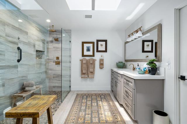 76 Princeton Drive, Rancho Mirage CA: https://media.crmls.org/mediaz/0d7aaad3-484b-4308-825d-20d2160d1f1e.jpg