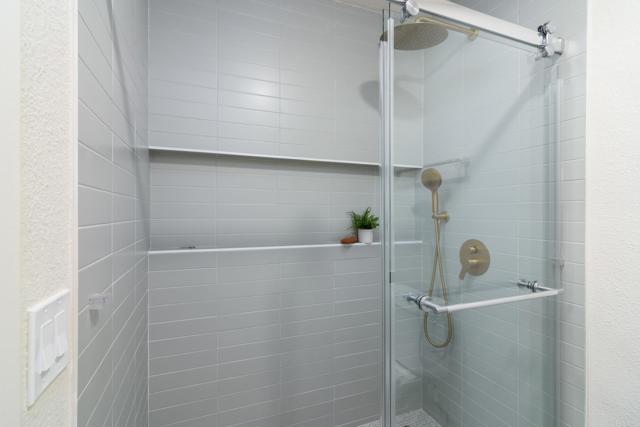 Detail Gallery Image 17 of 32 For 12142 Royal Birkdale Row F, San Diego,  CA 92128 - 2 Beds | 2 Baths