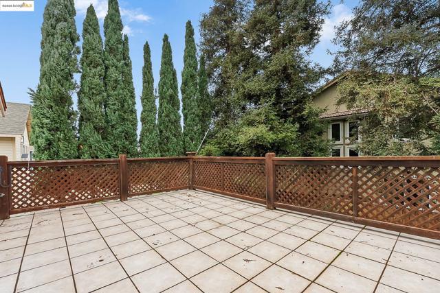 5130 Kegan Ln, Oakley CA: https://media.crmls.org/mediaz/0d7d4a4d-e186-4ce2-a366-fb996ead52d5.jpg