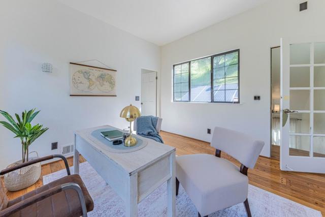 25949 Deer Run Lane, Salinas CA: https://media.crmls.org/mediaz/0d7df89a-9259-4329-a208-3db3b827bff4.jpg