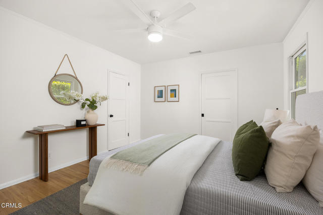 1134 Bella Vista Avenue, Pasadena CA: https://media.crmls.org/mediaz/0d7e8b55-e4cc-41f5-92d4-5f0dd73997ab.jpg