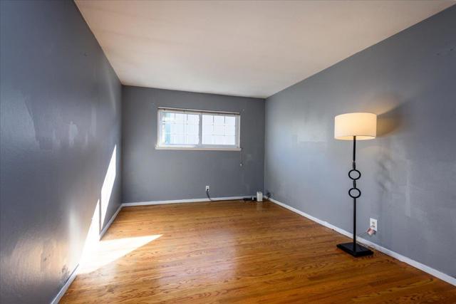 855 Sierra Street, Moss Beach CA: https://media.crmls.org/mediaz/0d7f6806-d251-4b5d-b336-520b604bc17c.jpg