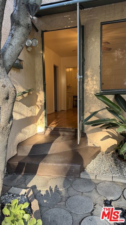 3109 Berkeley Avenue photo 3