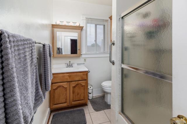 2925 Franklin Ave, San Diego CA: https://media.crmls.org/mediaz/0d8166e0-a1d3-4d29-b735-919427a505a5.jpg